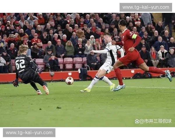 铁血蓝军绝杀之夜：欧冠雷恩vs切尔西，一场关于尊严与梦想的法兰西博弈